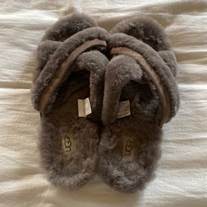 Grey Uggs slippers